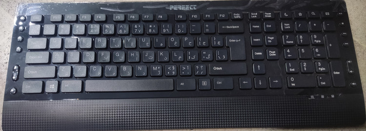 خرید کیبرد سیمی برند PERFECT مدل PFK-A500 USB مشکی استوک