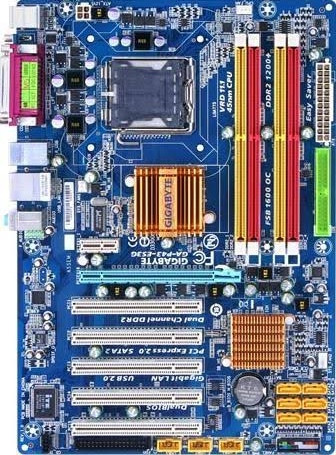 مادربرد گیگابایت Gigabyte GA-P43-ES3G سوکت LGA775 مناسب استوک
