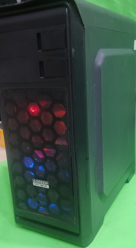 کیس گیمینگ Core i5-7400 رم 16 SSD 256 اجرای GTA V، CS2، Valorant، PUBG و Fortnite
