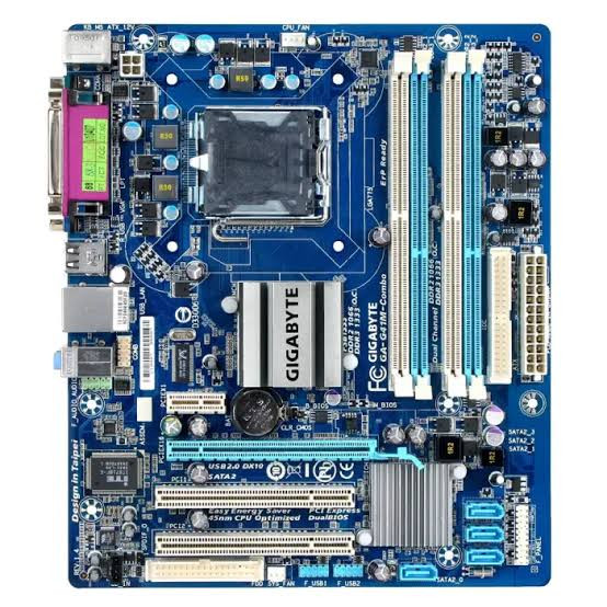 مادربرد Gigabyte GA-G41M-COMBO DDR2 DDR3 همراه پردازنده Intel Pentium E5500 و فن اورجینال استوک