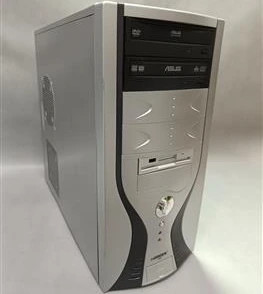 قاب کیس کامپیوتر GREEN MIDI 2002 نقرهای استوک | شیک، بسیار مقاوم، مناسب سیستمهای اداری، خانگی