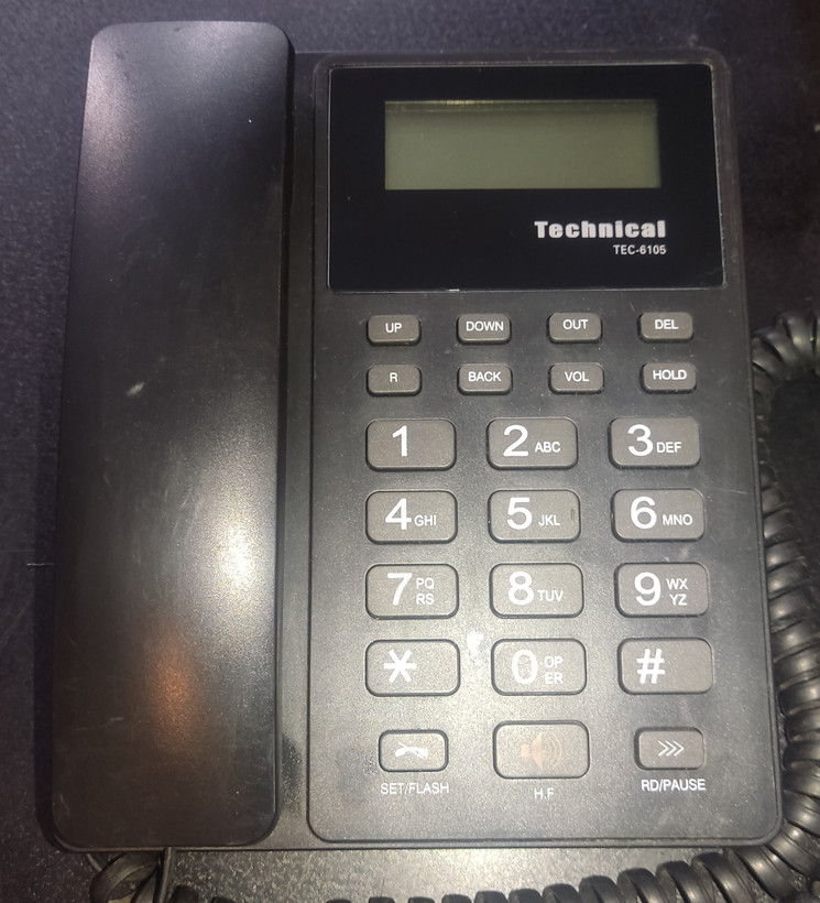 تلفن رومیزی TECHNICAL TEC-6105 استوک | نمایشگر LCD، کالر آیدی، اسپیکر و حافظه شماره