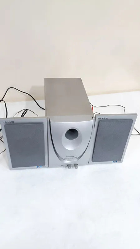 اسپیکر استوک Microlab M-2000 دو تکه | مناسب کامپیوتر، لپتاپ، موسیقی، فیلم و بازی