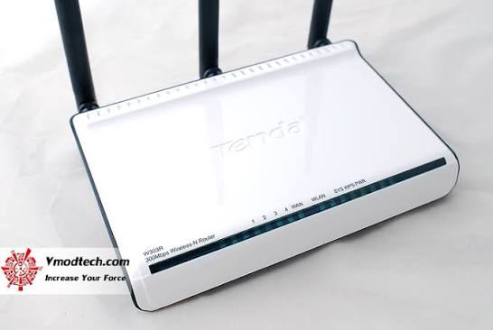 روتر بی‌سیم N300 تندا مدل W303R؛ پوشش وسیع با ۳ آنتن ۵dBi و ۴ پورت LAN برای اتصال کابلی