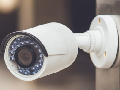 دوربین مداربسته بولت استوک UNIVERSAL UN-R3S PAL 600TVL دید در شب | 100 درصد سلامت و 7 روز مهلت تست | آران پی سی
