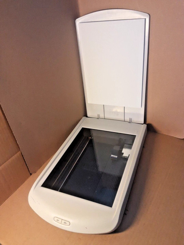 اسکنر ساپورت ویندوز ۱۰ استوک HP Scanjet G2410 اسکن عکس و اسناد ۱۰۰ درصد سلامت + ۷ روز مهلت تست | فروشگاه آران پی سی