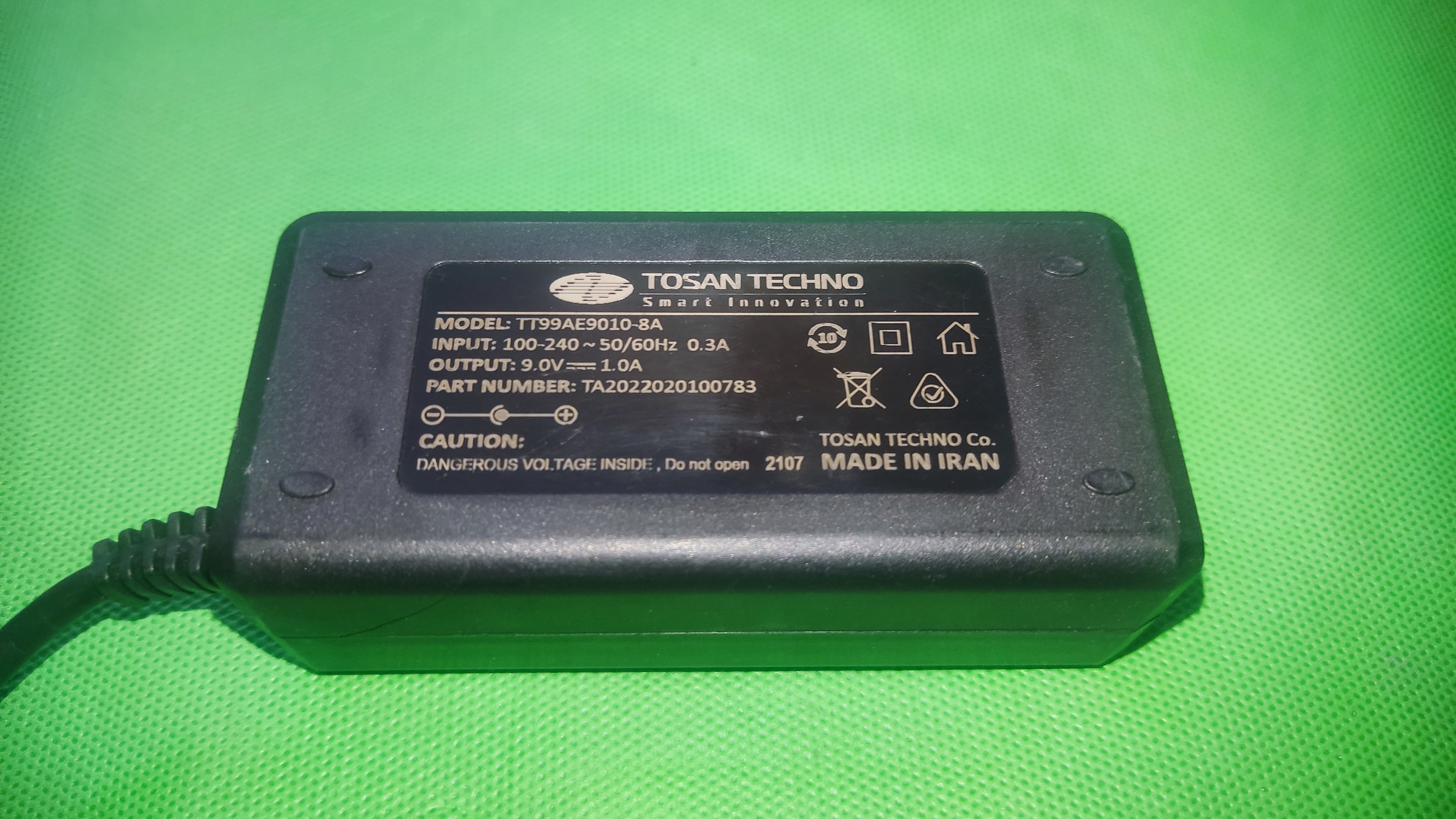 آداپتور استوک TOSAN TECHNO مدل TT99AE9010-8A مخصوص مودم و تجهیزات شبکه 9V 1A + ۱۰۰ درصد سلامت + ۷ روز مهلت تست | فروشگاه آران پی سی
