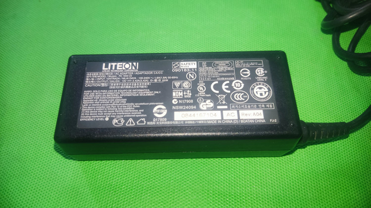 آداپتور استوک Lite-On PA-1650-22 مخصوص لپتاپ Acer و Gateway، ۱۹ ولت ۳.۴۲ آمپر ۶۵ وات، ۱۰۰ درصد سلامت، ۷ روز مهلت تست | فروشگاه آران پی سی