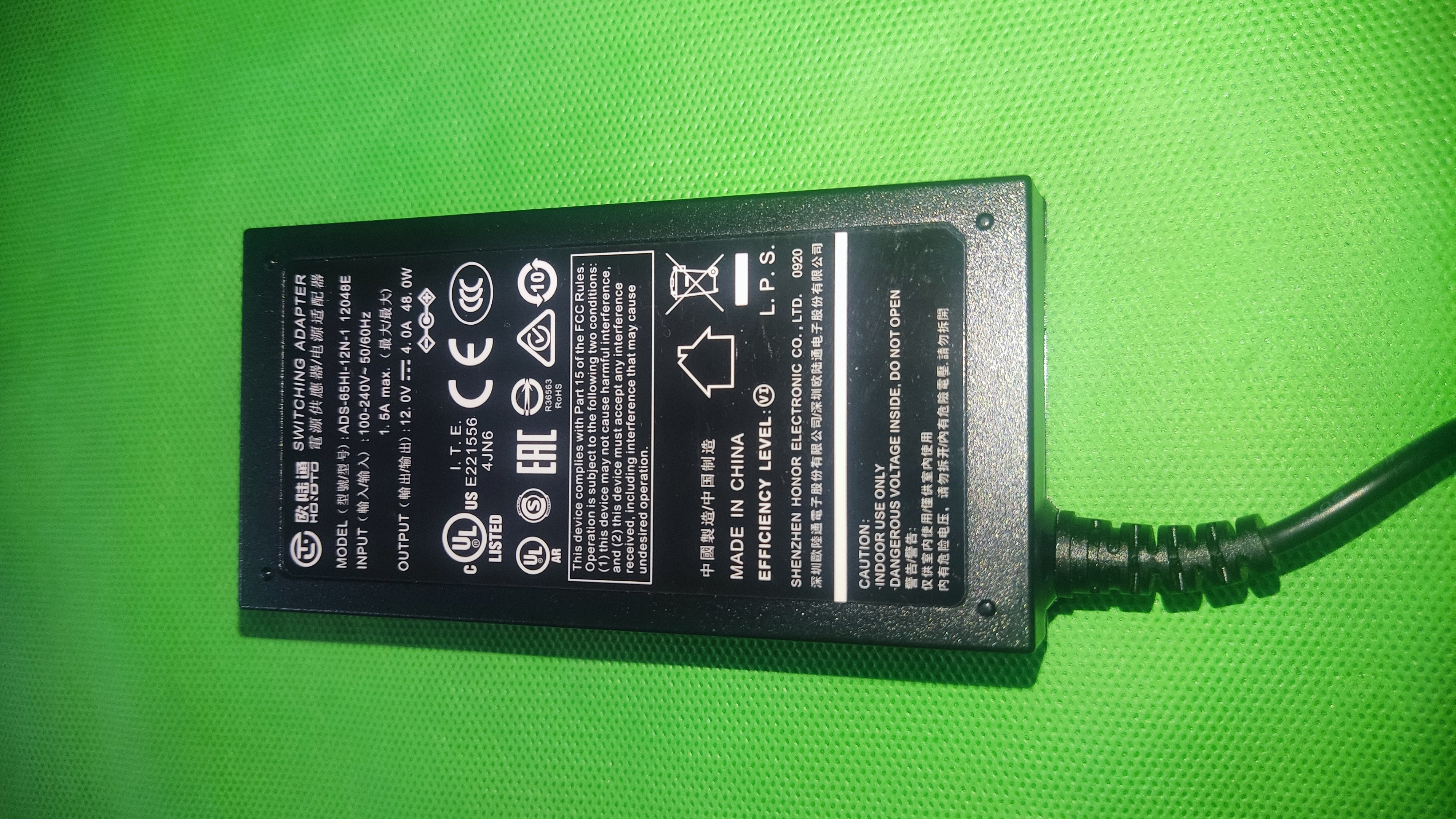 آداپتور استوک ADS-65HI-12N-1 مخصوص NAS کیونپ، مانیتور و تجهیزات شبکه ۱۲ ولت ۴ آمپر ۴۸ وات + ۱۰۰ درصد سلامت + ۷ روز مهلت تست | فروشگاه آران پی سی