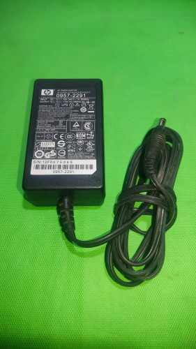 آداپتور استوک HP مدل 0957-2291 مناسب پرینترهای HP DeskJet، OfficeJet و Photosmart خروجی ۱۲ ولت ۱.۲۵ آمپر | فروشگاه آران پی سی