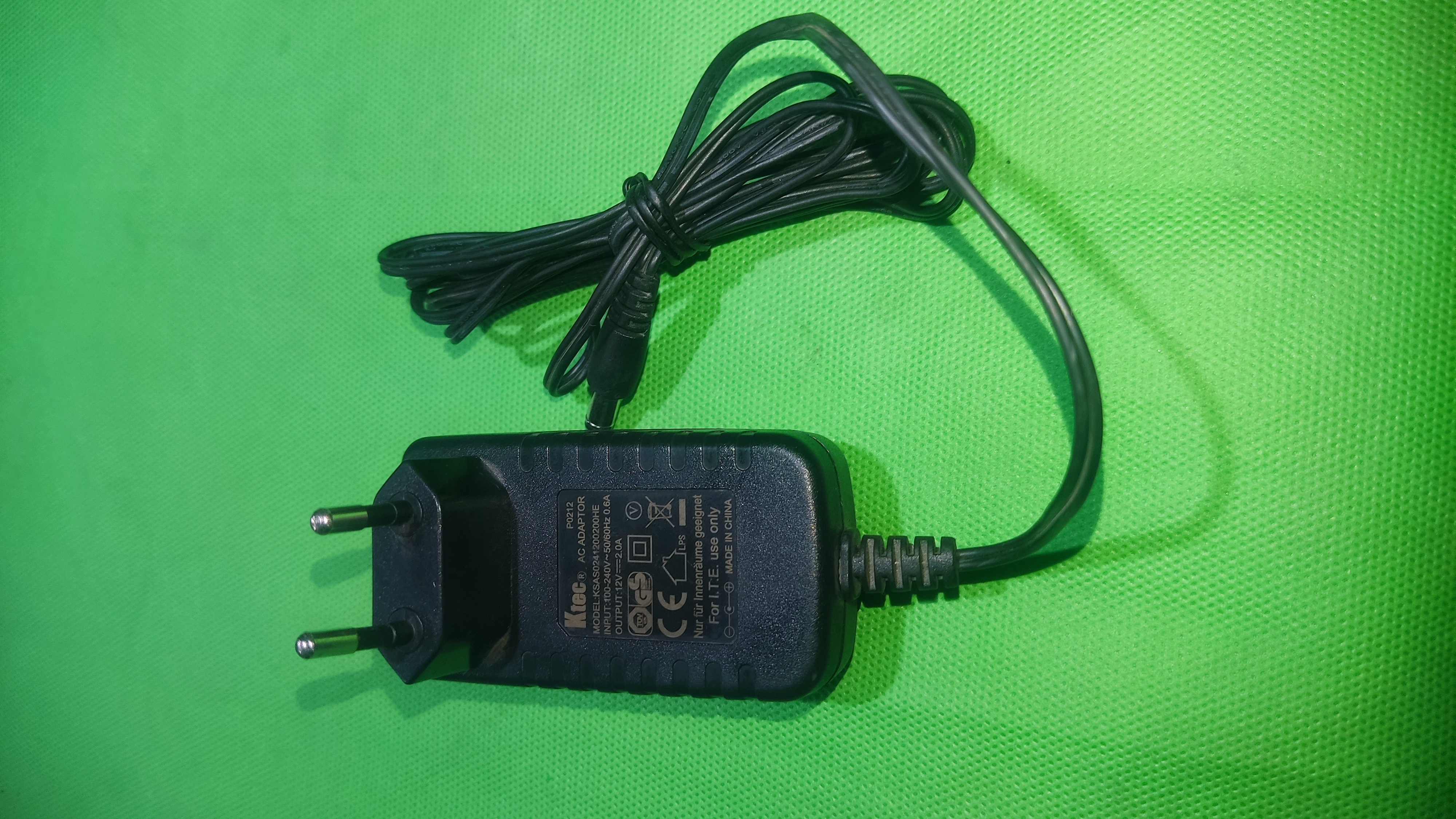 آداپتور استوک Ktec مدل KSAC2412000200HE مناسب مودم، روتر و تجهیزات شبکه 12V 2A + ۷ روز مهلت تست | فروشگاه آران پی سی