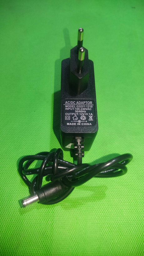 آداپتور AC/DC مدل GSSY-1210 12V 1A مناسب مودم و دوربین مداربسته | ضمانت فنی فروشگاه آران پی سی