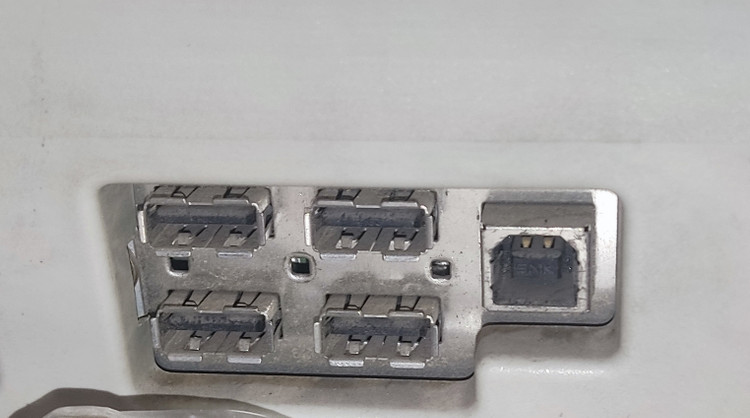 مانیتور CRT ال جی LG Flatron 795FT Plus مناسب گرافیک و بازی ۱۰۰٪ سلامت + ۷ روز مهلت تست | فروشگاه آران پی سی